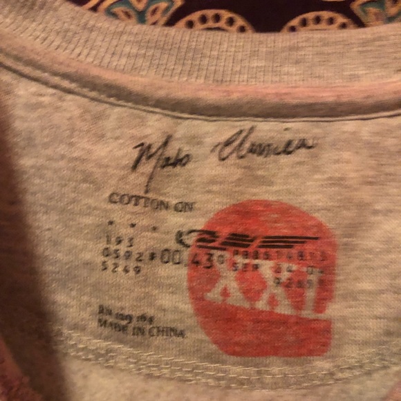 Sweater - Picture 2 of 2